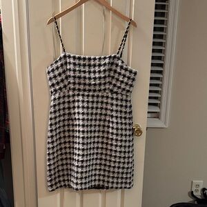 Elegant NWT Delfi Collective Mini Dress